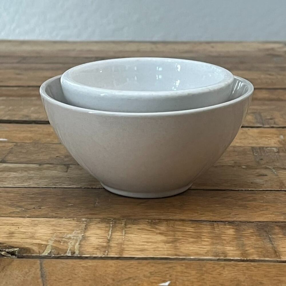 Set of 2 Neutral Tone Ceramic Bowls 5" Contemporary Style Rego & Ikea Minimalist